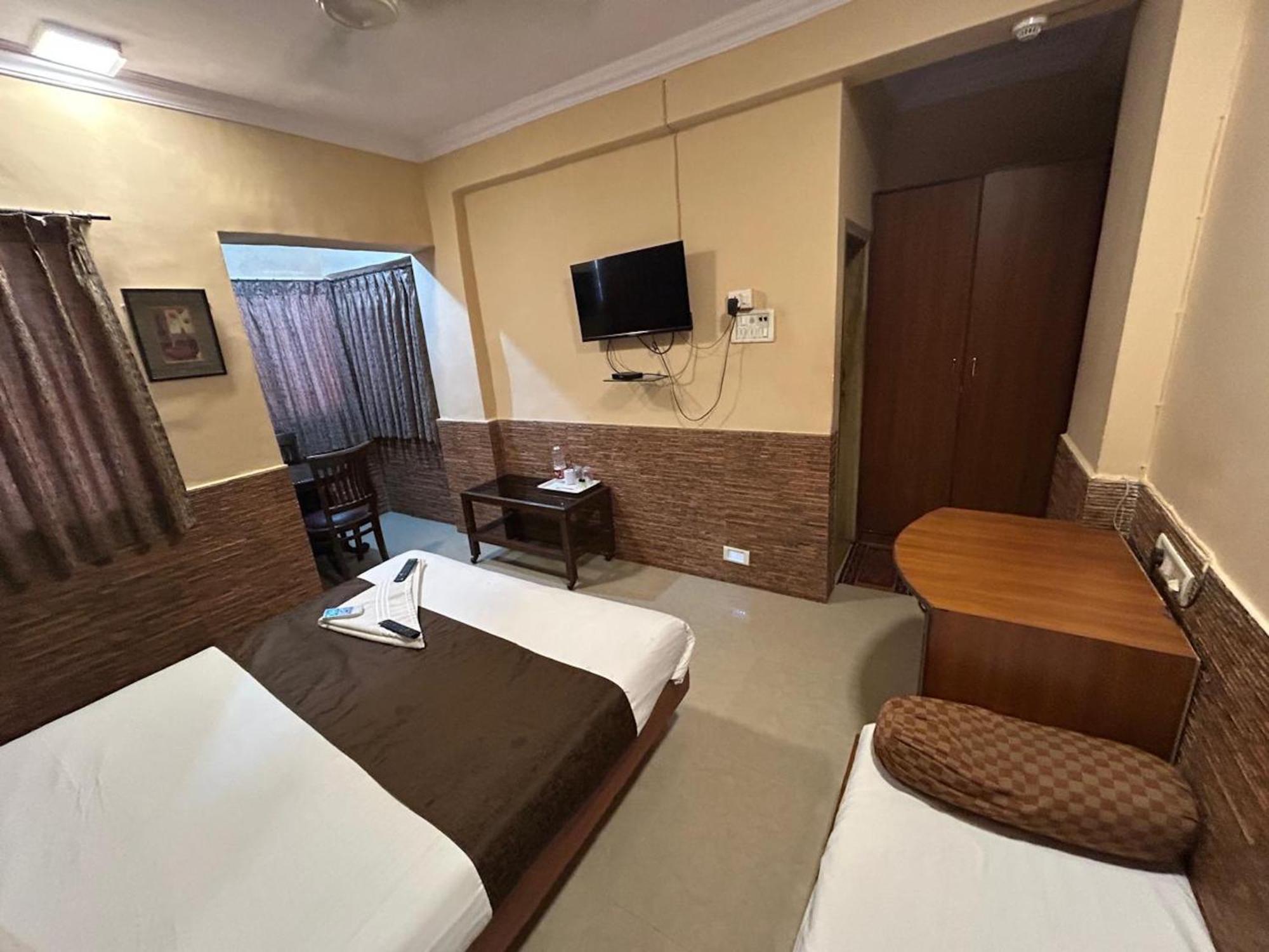 Hotel Lucky Bandra — Photos 2